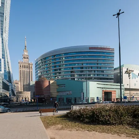 Zlota Standard By Bookinghost *