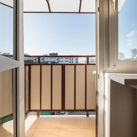 Zlota Standard By Bookinghost *