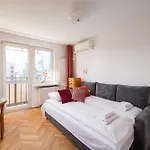 Zlota Standard By Bookinghost Apartmán Varšava